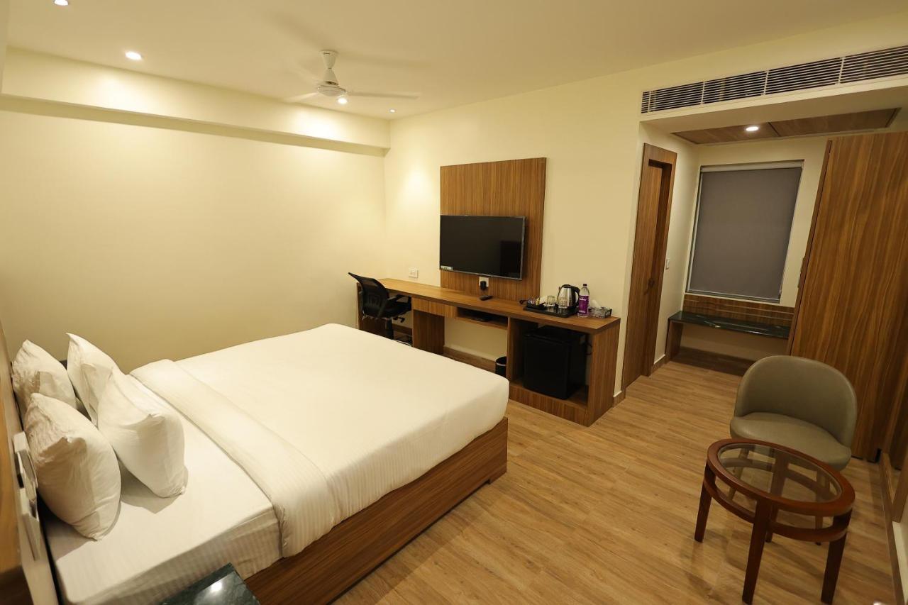 Hotel Sharda Residency Patna  Exterior photo