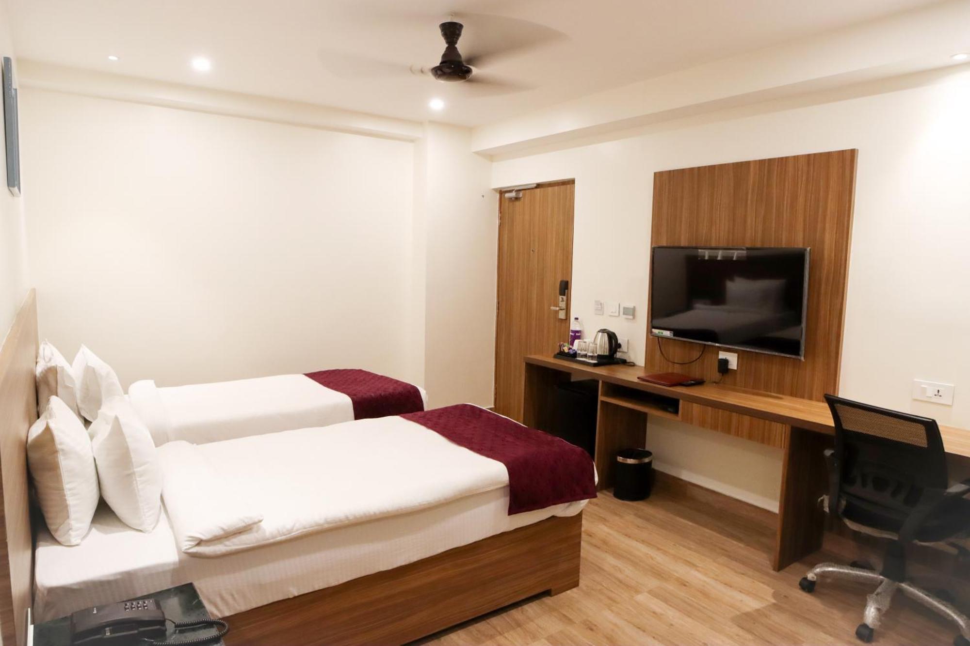 Hotel Sharda Residency Patna  Exterior photo