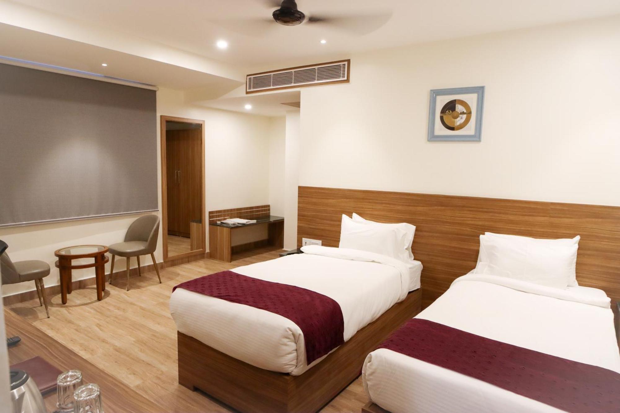 Hotel Sharda Residency Patna  Exterior photo